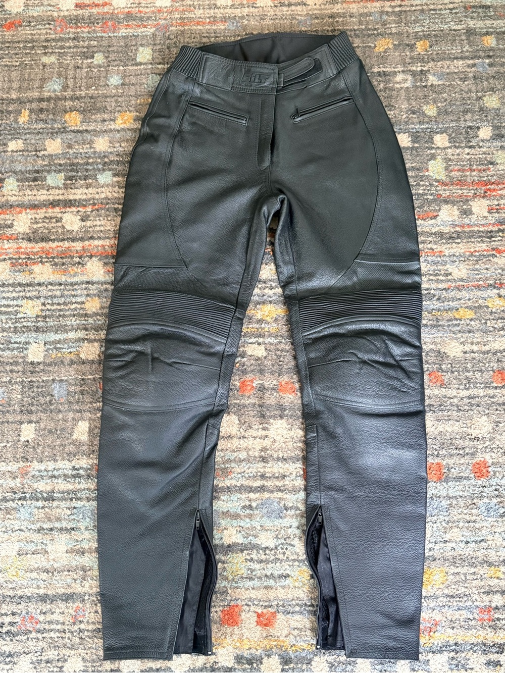 BILT Womens 14 Black Full Leather Motorcycle Riding Pants Zip Ankle Mesh Lining